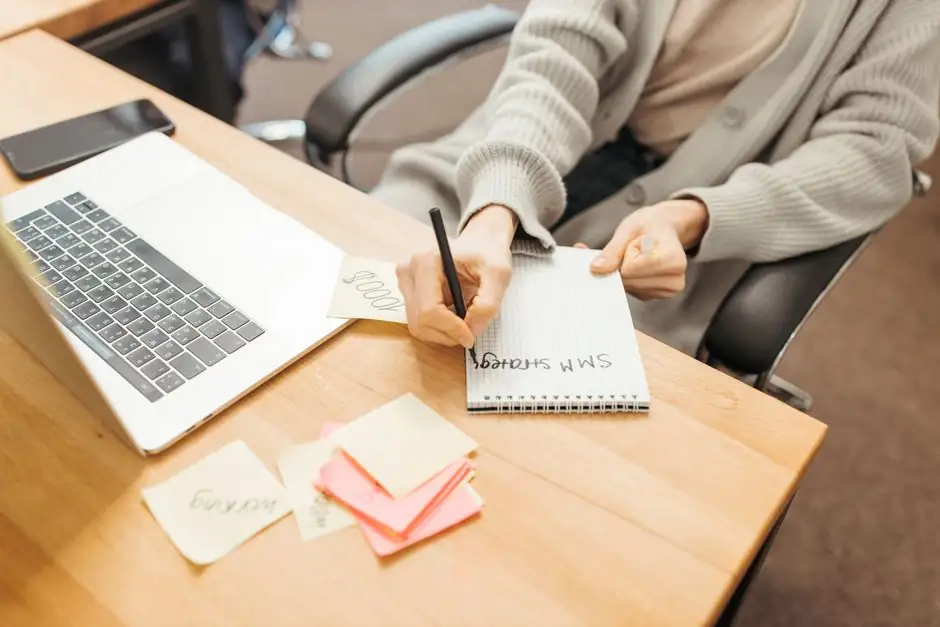 Brand Research: Audience Insight & Competitive Context