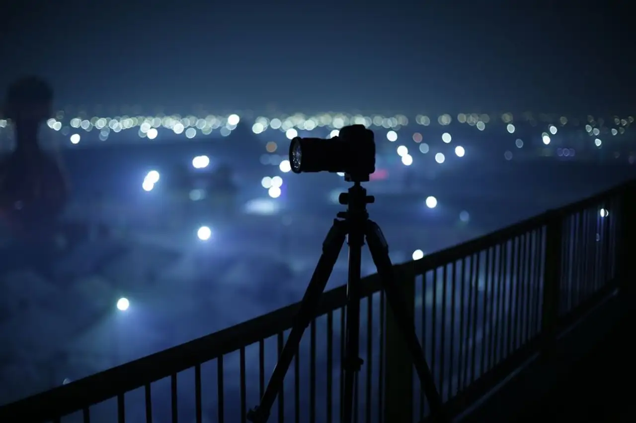 Night Photography: Low Light, Long Exposures & City Scenes
